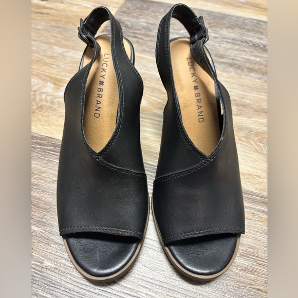 Lucky Brand Ovrandie Sandal 6.5M - Picture 1 of 5